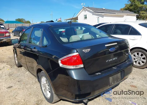 2010 Ford Focus Se z USA, uszkodzony, nr VIN 1FAHP3FN6AW228351